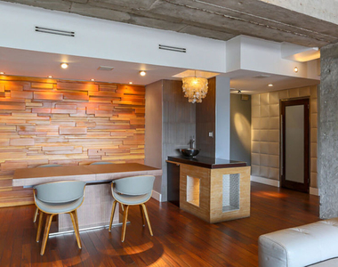 7250 Franklin Avenue - Photo Thumbnail 6