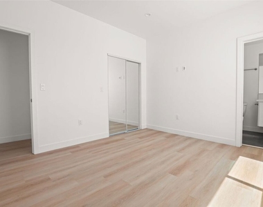 1263 Browning Boulevard - Photo Thumbnail 15
