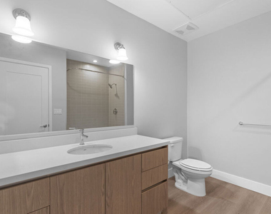 1223 N Hayworth Avenue - Photo Thumbnail 7