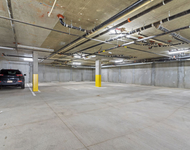 1223 N Hayworth Avenue - Photo Thumbnail 11