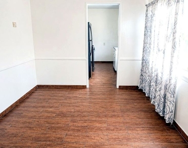 2635 W Imperial Highway - Photo Thumbnail 4