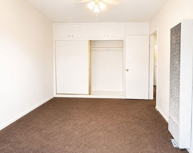 2635 W Imperial Highway - Photo Thumbnail 8