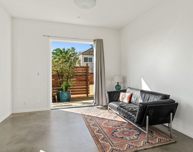 2275 Ewing Street - Photo Thumbnail 5