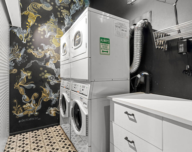 8 Brooks Avenue - Photo Thumbnail 19