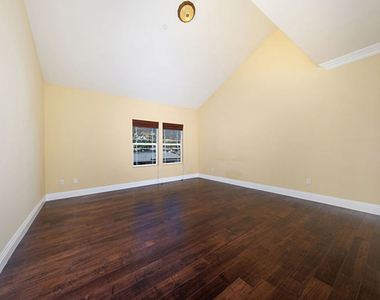 650 E Palm Avenue - Photo Thumbnail 33
