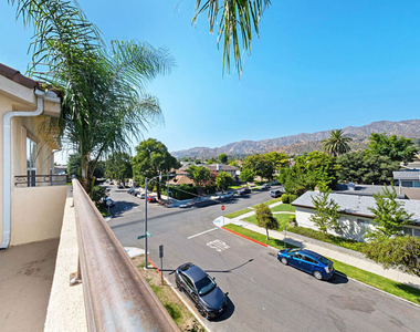 650 E Palm Avenue - Photo Thumbnail 30