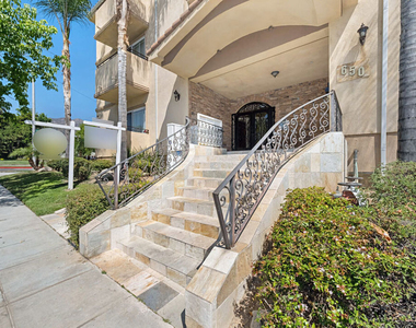 650 E Palm Avenue - Photo Thumbnail 3