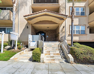 650 E Palm Avenue - Photo Thumbnail 1