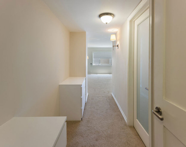 434 S Canon Drive - Photo Thumbnail 10