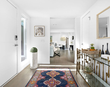 45900 Quailbrush Street - Photo Thumbnail 4