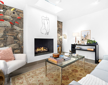 45900 Quailbrush Street - Photo Thumbnail 5