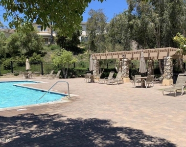 2946 Venezia Lane - Photo Thumbnail 17