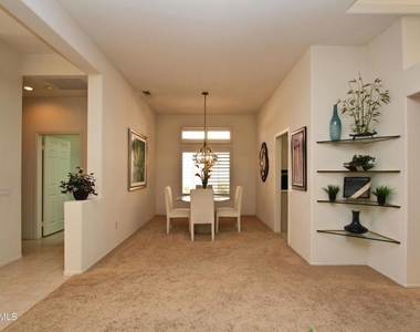 78448 Desert Willow Drive - Photo Thumbnail 8