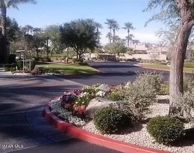 78448 Desert Willow Drive - Photo Thumbnail 33