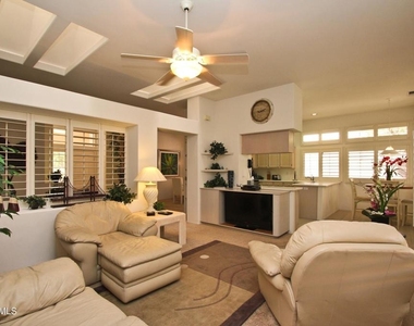 78448 Desert Willow Drive - Photo Thumbnail 17