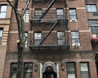 123 East 80th Street - Photo Thumbnail 8