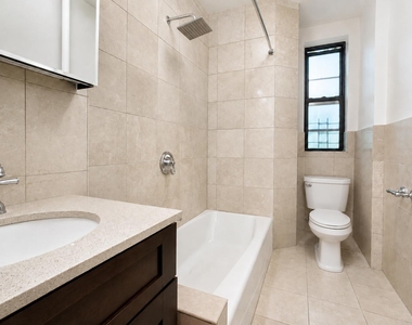 282 Cabrini Boulevard - Photo Thumbnail 7