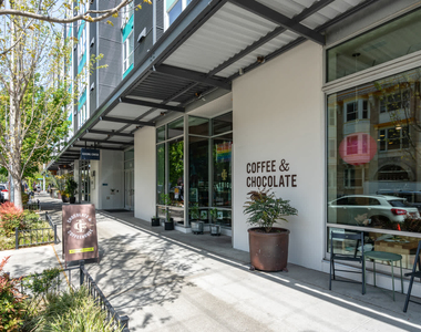 1530 15th Ave - Photo Thumbnail 26