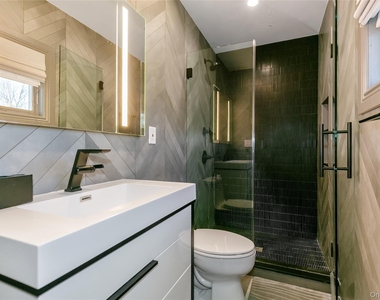 22 Olive Street - Photo Thumbnail 20