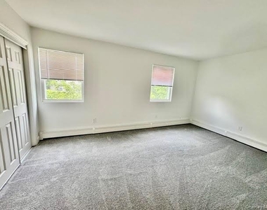 9 Patton Drive - Photo Thumbnail 23