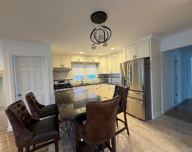 58-04 264th Street - Photo Thumbnail 5