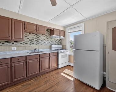 20 Delaware Street - Photo Thumbnail 9