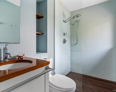 19 Bayview Walk - Photo Thumbnail 24