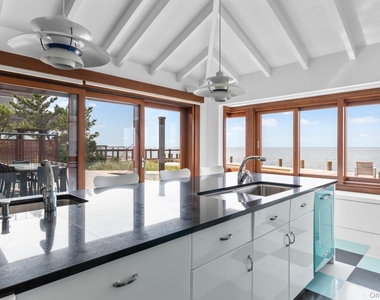 19 Bayview Walk - Photo Thumbnail 17