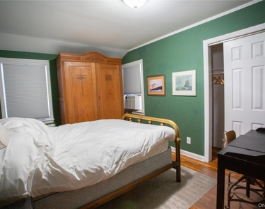 272 Laurelton Boulevard - Photo Thumbnail 15