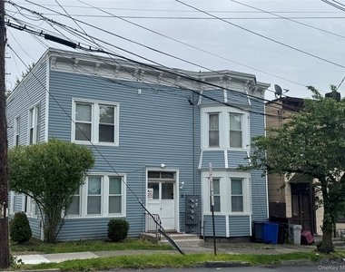18 West Street - Photo Thumbnail 7