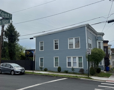 18 West Street - Photo Thumbnail 8