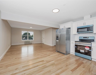539 Front Street - Photo Thumbnail 1
