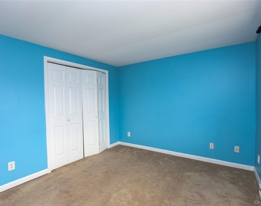 120 Hinsdale Street - Photo Thumbnail 16
