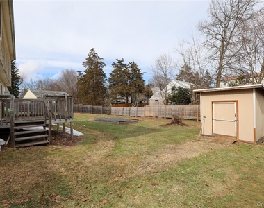 120 Hinsdale Street - Photo Thumbnail 3