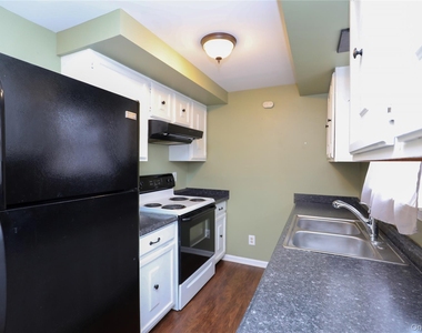 120 Hinsdale Street - Photo Thumbnail 5