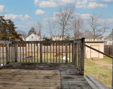 120 Hinsdale Street - Photo Thumbnail 2