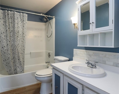 120 Hinsdale Street - Photo Thumbnail 13