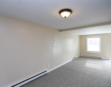 120 Hinsdale Street - Photo Thumbnail 7