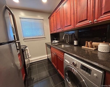 433 Lincoln Boulevard - Photo Thumbnail 1