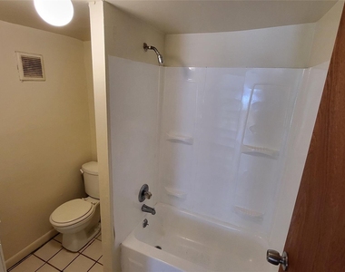 94 E Main Street - Photo Thumbnail 7