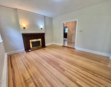 5 Lester Place - Photo Thumbnail 5