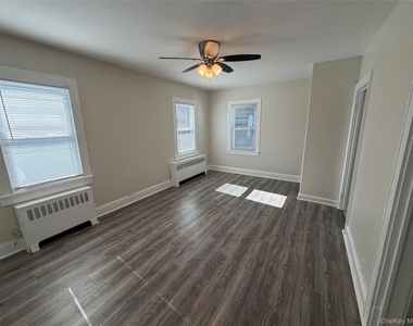 14 Franklindale Avenue - Photo Thumbnail 5