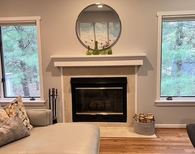 670 Heritage Hills - Photo Thumbnail 6