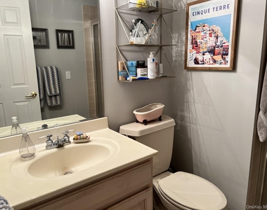 670 Heritage Hills - Photo Thumbnail 15