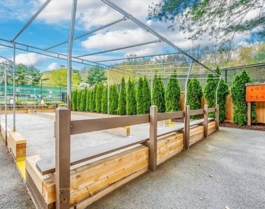 670 Heritage Hills - Photo Thumbnail 28