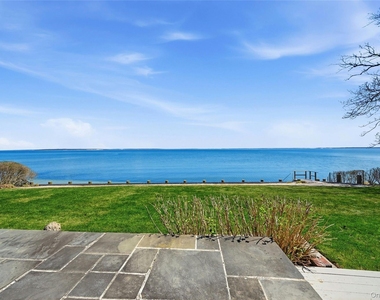 8908 Peconic Bay Boulevard - Photo Thumbnail 17