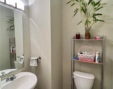 20 Seeley Bull Street - Photo Thumbnail 15