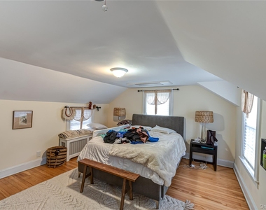 23 Pinetree Lane - Photo Thumbnail 19