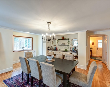 23 Pinetree Lane - Photo Thumbnail 6