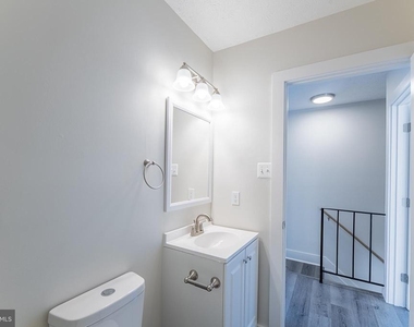 525 Gray Avenue - Photo Thumbnail 23